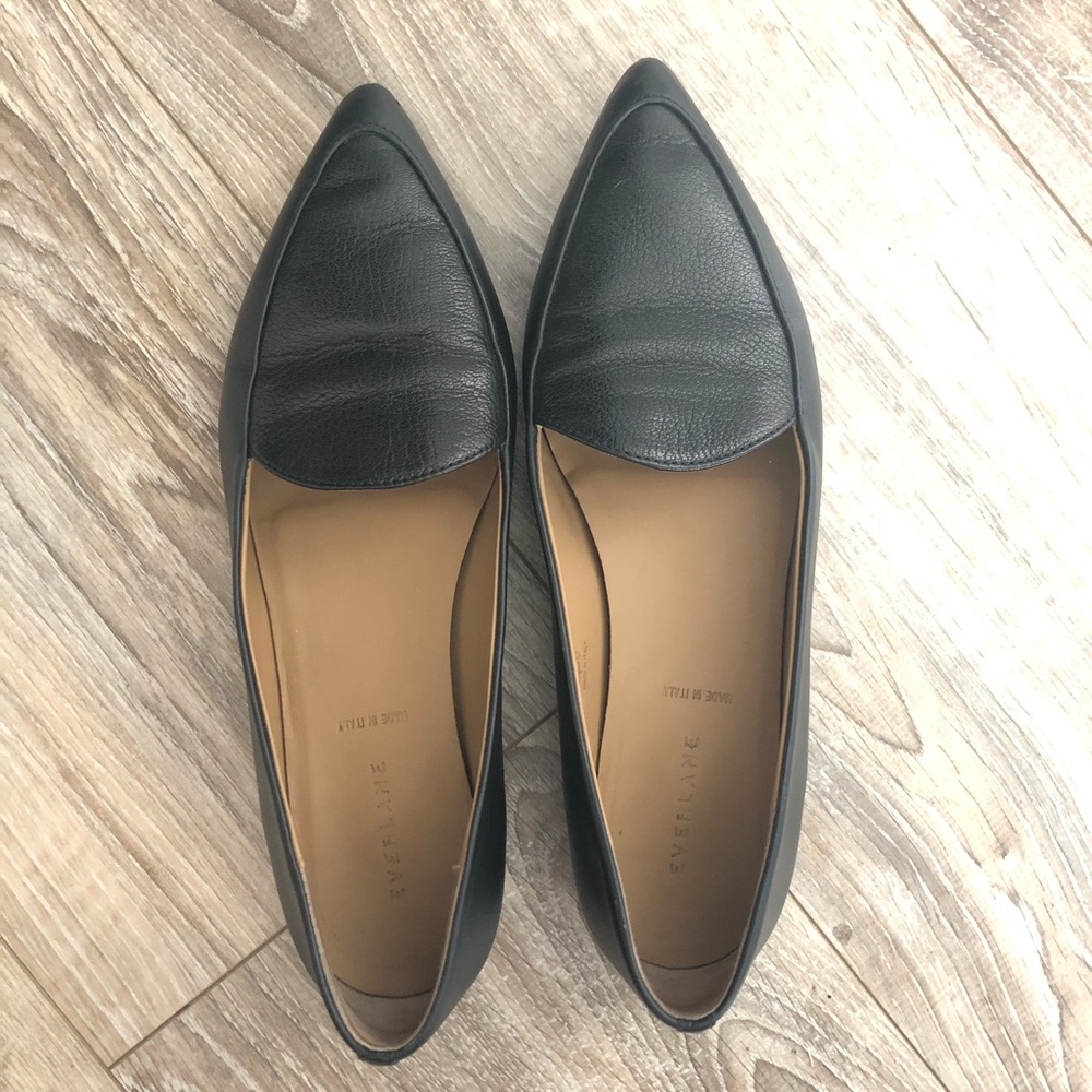 Everlane Modern Point Flat